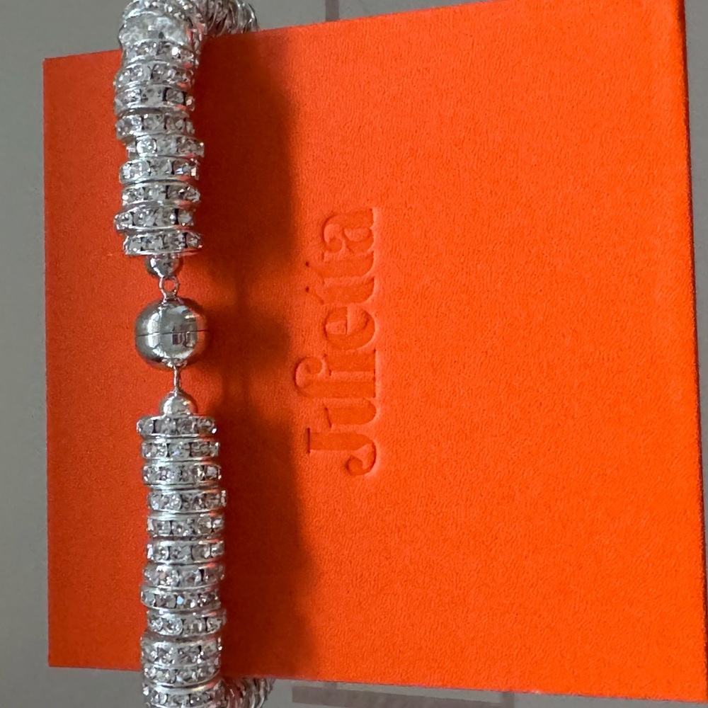 Julietta Pearl Drop Necklace - Picture 6 of 6